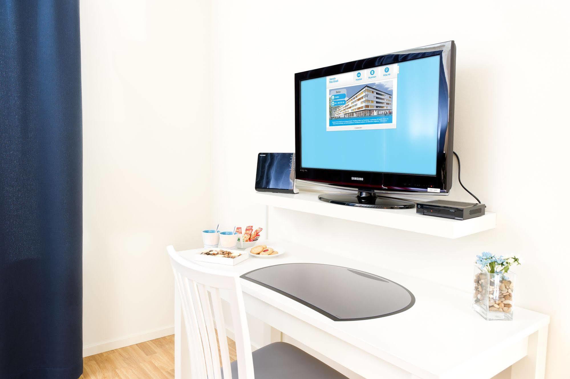 Attendo Park Hotell Huddinge Exteriér fotografie